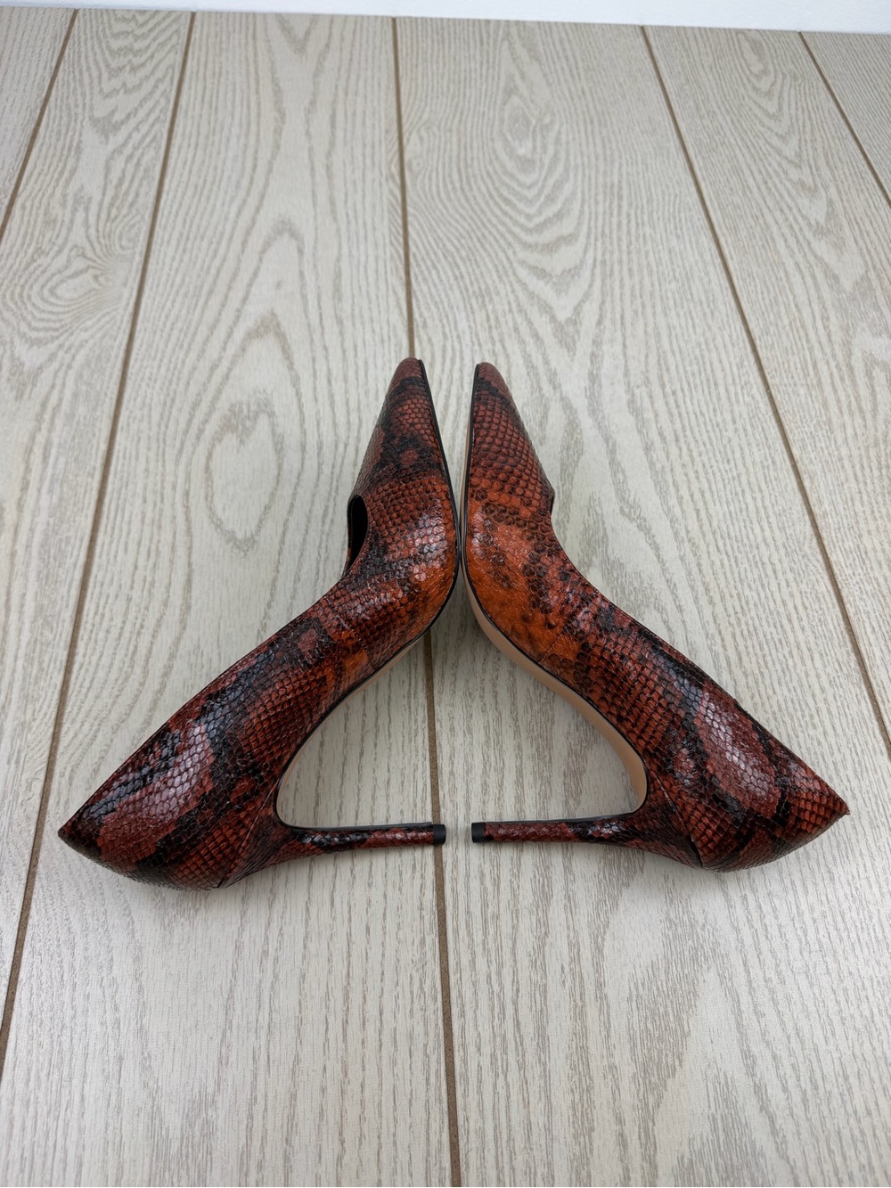 Katy Perry The Revival Pointed Toe Pump 8.5M Nutshell Multi Snake Python $98 - Picture 3 of 8